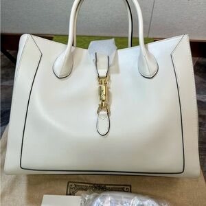 Auth GUCCI
Model: Jackie 1961 Large Tote Bag